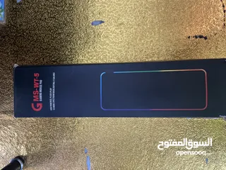  1 للبيع جداد غير مستخدمات سعر المايك 100  سعر الماوس باد 50  يوجد توصيل