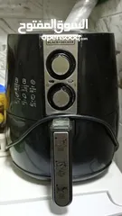  1 air fryer Black and D