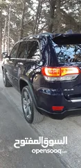  11 جيب جراند شيروكي 2016 ليمتد فحص كامل بانوراما  لون مميز جدآ واضح ممشى قليل  Jeep  4x4