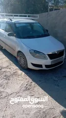  5 سكودا فابيا للبيع  او البدل موديل 2013