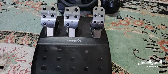  6 Logitech G29 Steering wheel with shifter