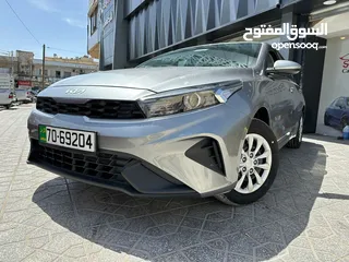  3 استاجر الان كيا سيراتو من موديل 2024 فل اتوماتيك الان باسعار تنافسيه...