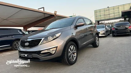  4 kia sportage 2015 gcc AWD