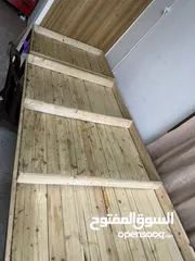  2 ستاندات وثلاجة محل خضار للبيع