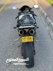  5 Yamaha R1 2009 model