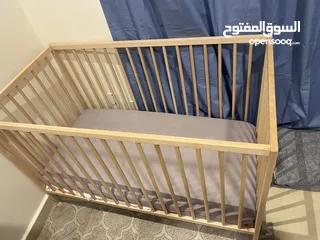  1 Baby cot + mattress   