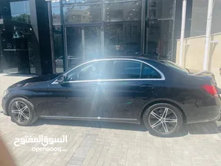  12 مرسيدس C180