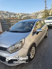  4 كيا ريو 2014 هاتشباك