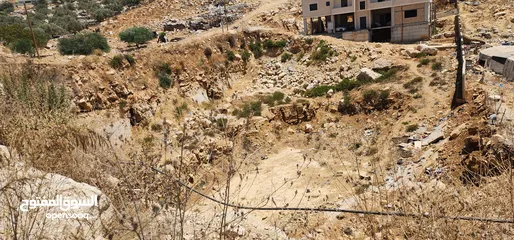  2 بيرزيت / أرض للبيع بجانب جامعة بيرزيت