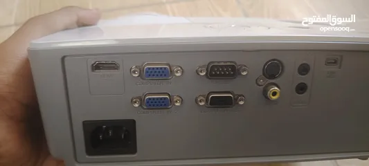  2 داتا شو بروجكتر