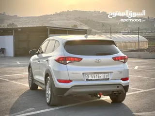  6 هونداي توسان/2017  فل بدون فتحة سقف 4x4