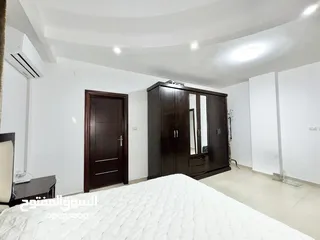  6 شقة للبيع مع ملحق 120م