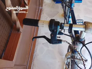  5 بسكليت بحاله الوكاله للبيع او للبدل على بسكليت اكبر مع دفع الفرق