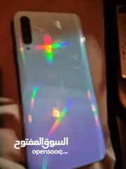  3 تلفون للبيع y9s