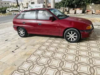  4 اوبل استرا 1993