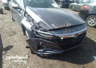  5 هوندا أكورد 2019. Lx حادث