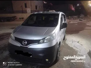  4 نيسان nv200