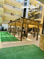  2 شقه مفروشه  داخل  كومباوند