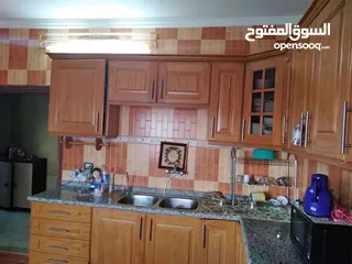  5 عمارة للبيع بسعر مغري جداً