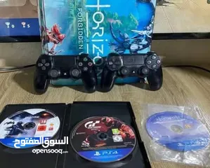  1 ps4 slim للبيع جهاز مميز جدا