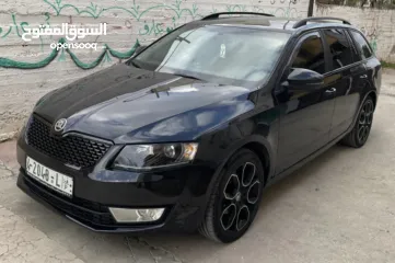  3 سكودا اوكتافيا ترخيص 2015 للبيع فل إضافات ما عدا فتحه