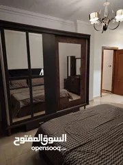  11 شقة فاخرة شبه جديدة للإيجار