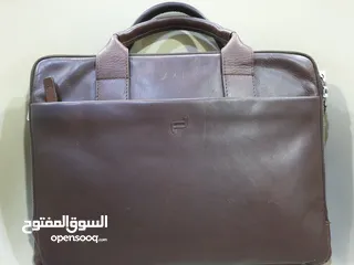  4 شنطة لاب توب مميزة جدا ماركة Porsche Design اصلية 100% جلد طبيعي