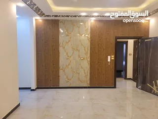  4 شقه تسويه 180م مع حديقه 120متر