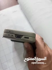  20 فليب z5 لون اسود 512 جيجا