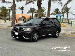  2 Dodge Durango 2017 (Brown)