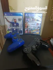  2 بلستيشن 4سليم مستعمل مع ايديتين اصليه ولعبتين سيدي أو اقراص والعاب تنزيل لعبه جي تي اي 5 و فيفا 25 و