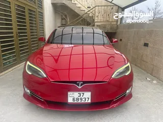  3 Tesla Model S 75D 2018