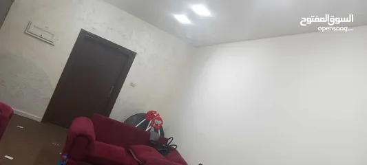  2 منزل مستقل في الزرقاء الزواهرة حي الجبر للبيع.............................