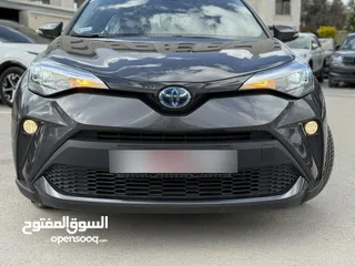  4 تويوتا C-HR ترخيص 2022 محرك 1800 هايبرد