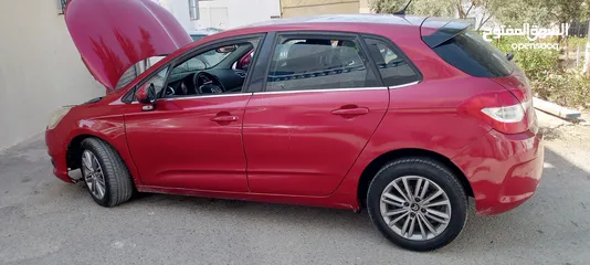  5 Citroën c4 model 2013