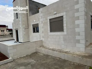  14 منزل مستقل للبيع