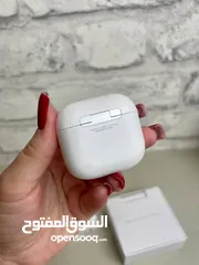  14 سماعات AirPods 4 تأتي بتصميم مميز وراحة مطلقة مع جودة صوت محسّنة وعزل ضوضاء نشط (ANC) لتجربة استماع
