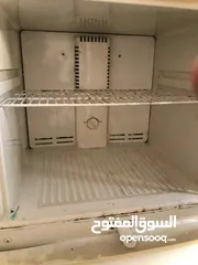  2 ثلاجة ناشونال26 قدم لون أبيض بحاله جيدة للبيع