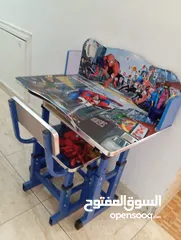  2 مكتب اطفال مع كرسي