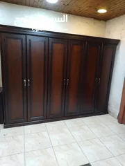  4 غرفة_نوم_ماستر_ابواب_موديل_الجمال_كوالتي بحاله الوكاله استخدام مده قصيره وخشبها زان ولاتيه وقشره بلو