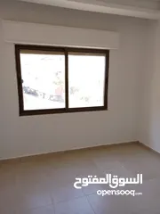  4 للبيع شقة مميزة في أبو نصير قرب نادي أبو نصير جديدة لم تسكن مع ترس خلفي 3 مداخل