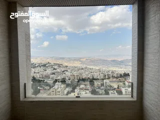  1 شقه طابقيه جديده للبيع مساحه 316 متر مربع من المالك مباشره