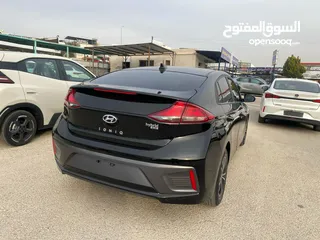  18 هيونداي ايونك 2022 كاش أو بالاقساط على الهوية فقط