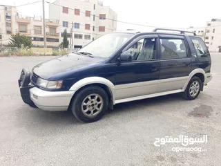  18 هيونداي سانتامو مودل 97 بحالة ممتازه دهان شركه بحاجه لدهان مالك واحد من الحرة للبيع
