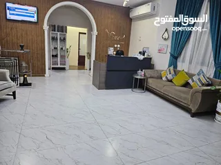  9 صالون نسائي فرصة استثمارية مميزة - للبيع مركز تجميل فاخر (صالون للسيدات) من المالك مباشرة بالشارقة