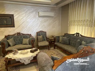  7 طقم كنب غرفه ضيوف مع طقم طاولات للبيع بسعر مغري