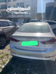  3 هيونداي النترا GLC