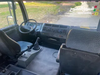  16 شحن خفيف 15 طن (Man)