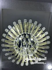  1 ثرية دائرية كرستال اصلي ثلاث ألوان بحالة ممتازة استعمال بسيط