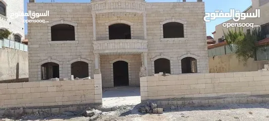  1 للبيع بيت عظم مستقل طابقين - من المالك مباشرة